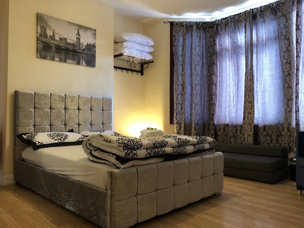 House 49 *