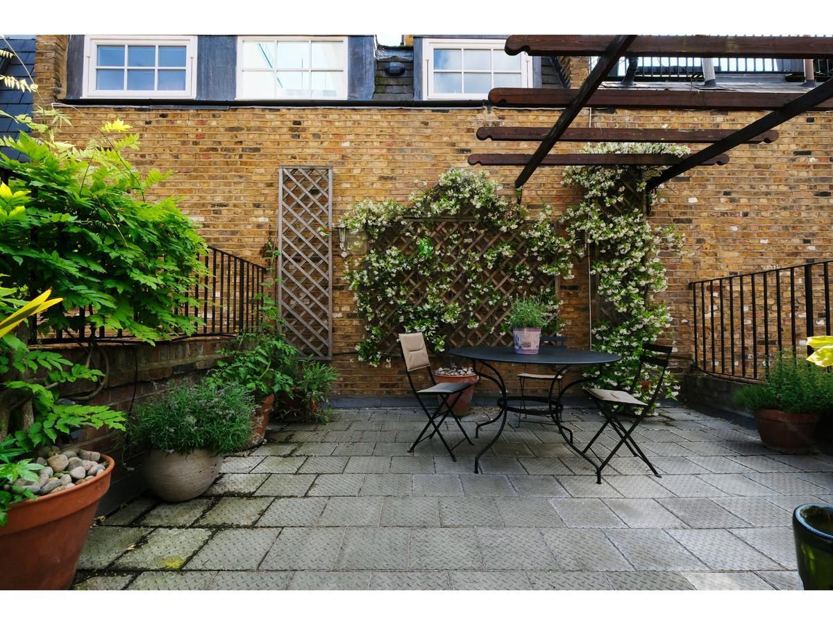 Pass The Keys Charming Portobello Road Ferienhaus London