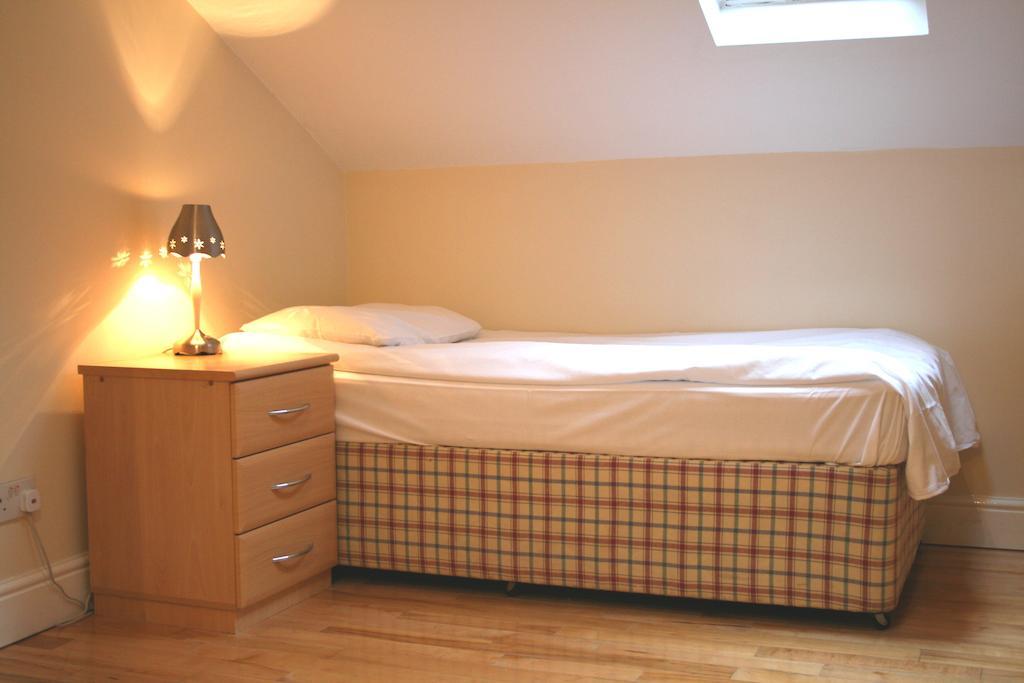 Apartahotel Earls Court 2*