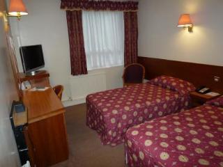 Quality Hampstead Hotel 3*