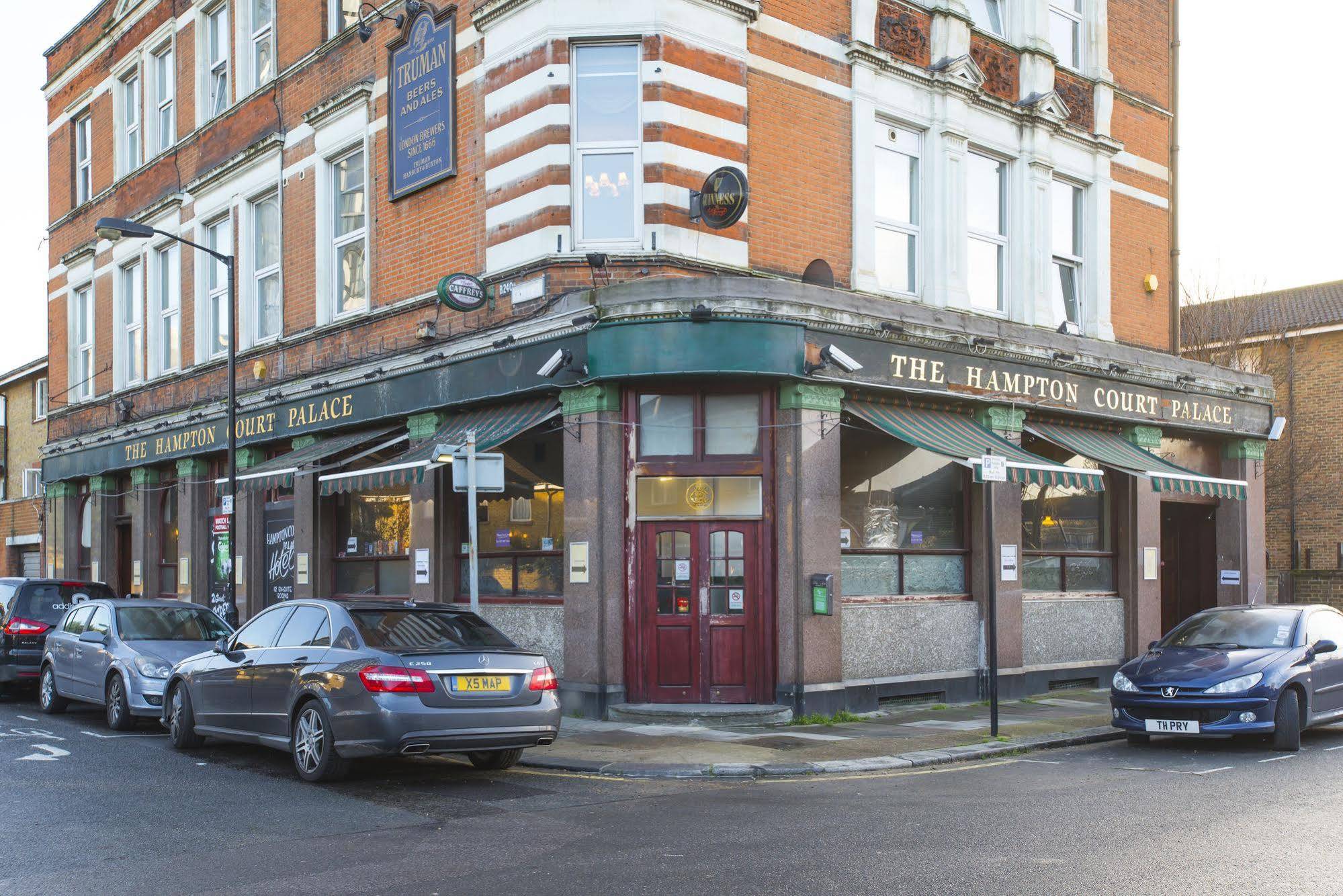 Brit Elephant Castle Hotel Londres