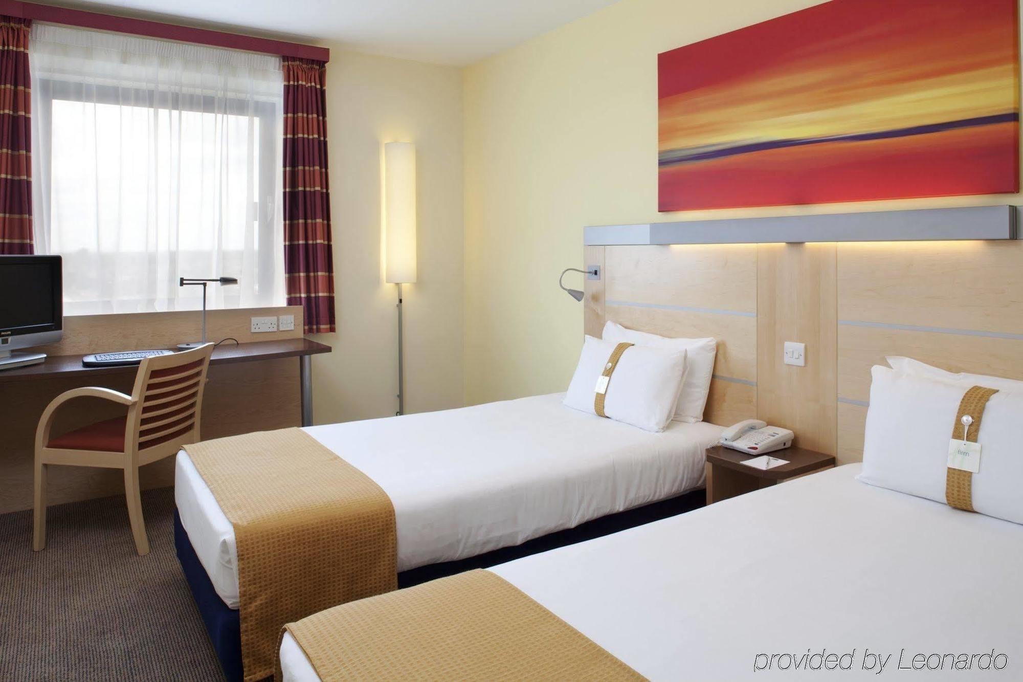 Holiday Express - Newbury Park, An Ihg 3* Londres