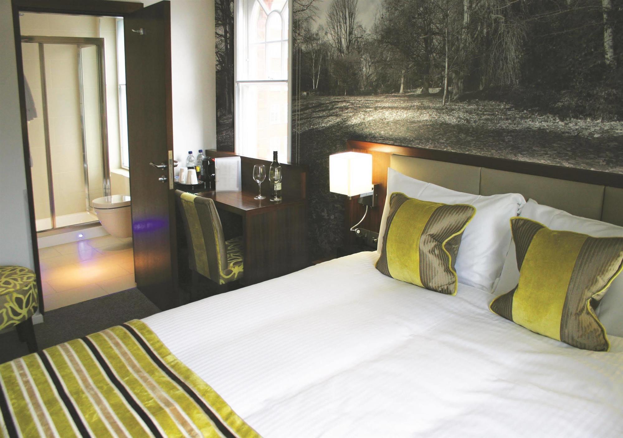 Hotel Seraphine Kensington Olympia 4*