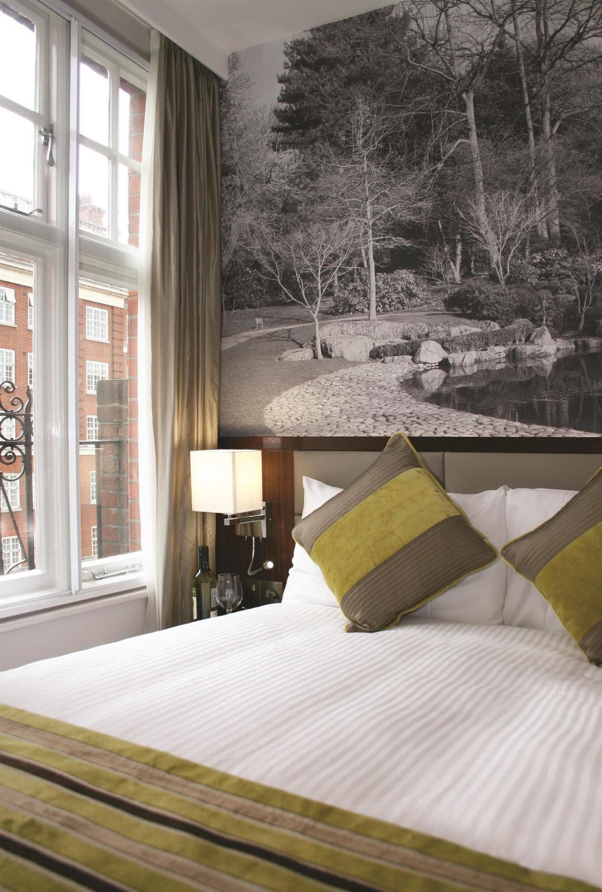 Seraphine Kensington Olympia Londres