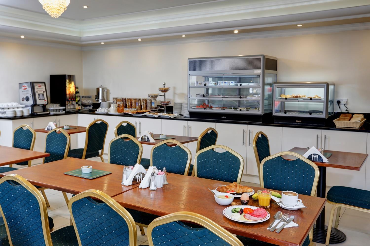 Western Highbury 3* London