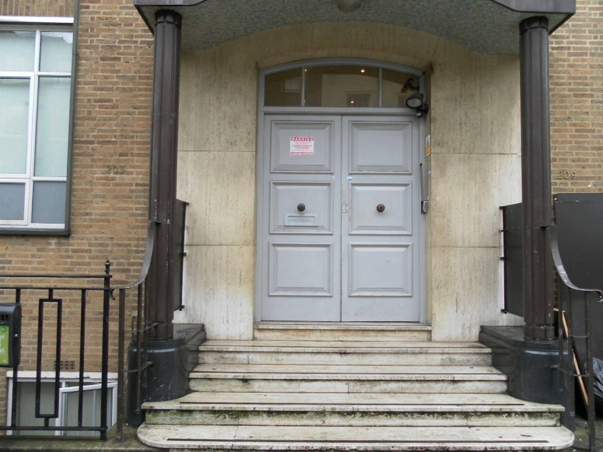 Access Euston Apartment *