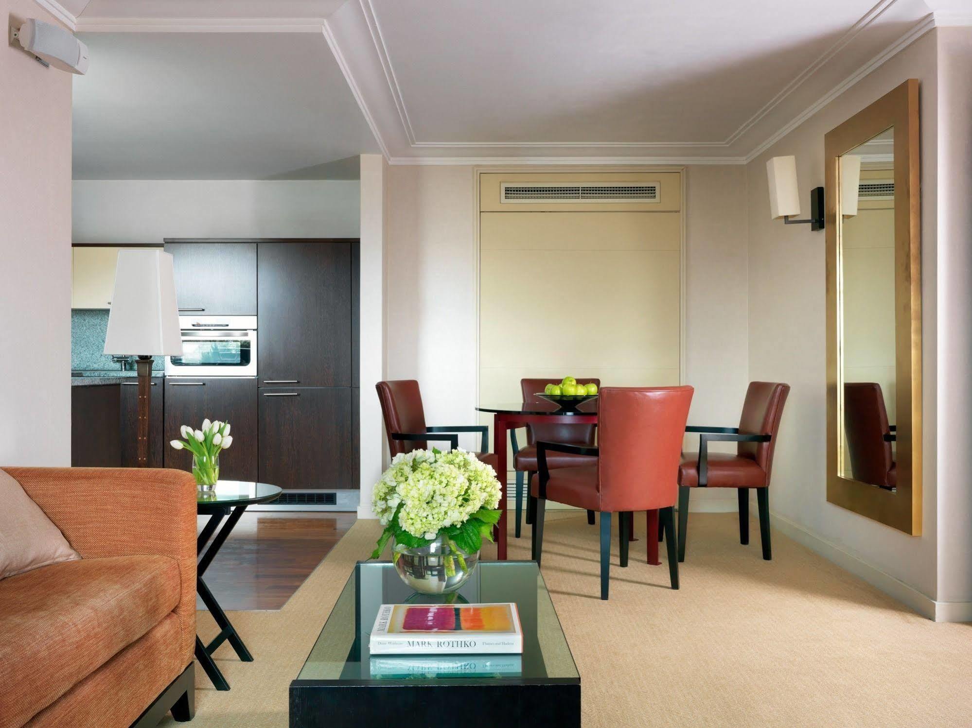 Apartahotel Cheval Phoenix House At Sloane Square 5*