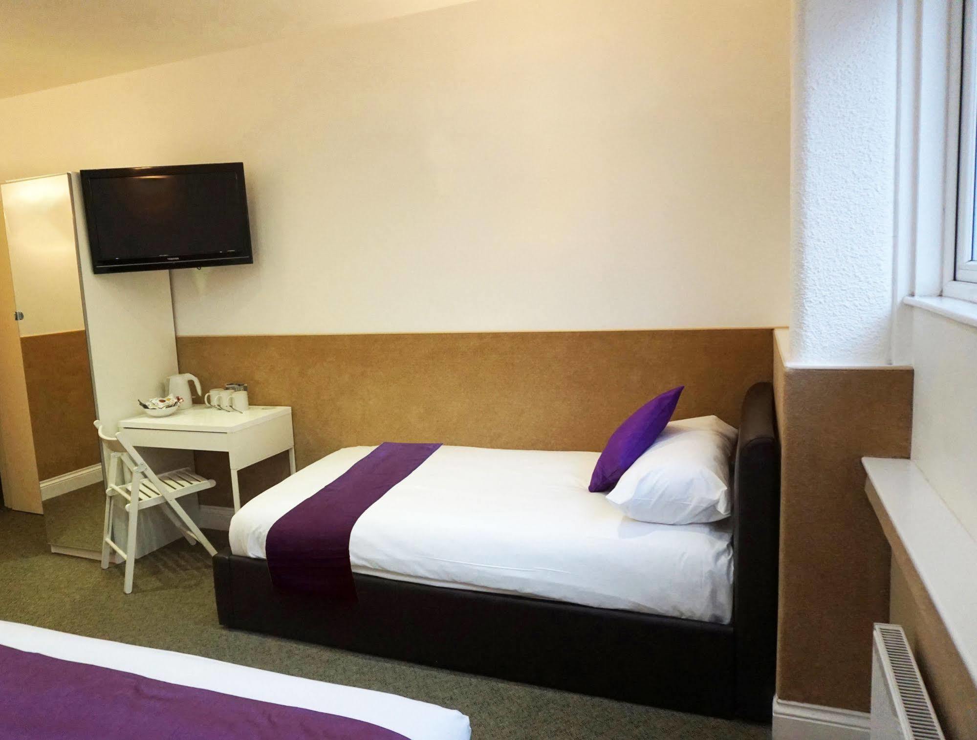 Bridge Hotel 3*