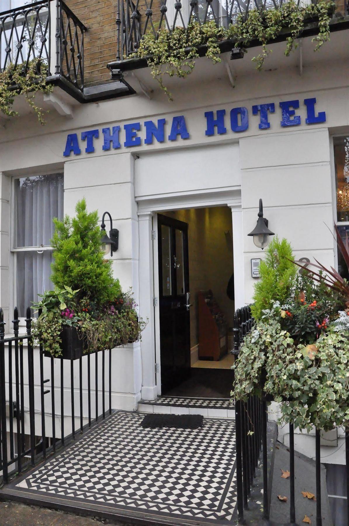 Athena - 3*