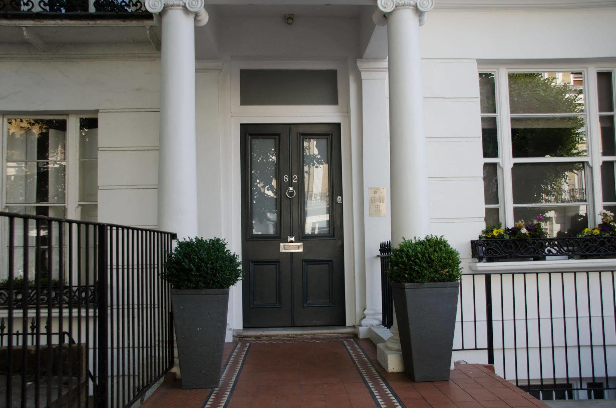 Inverness Terrace Serviced By Concept * Londen