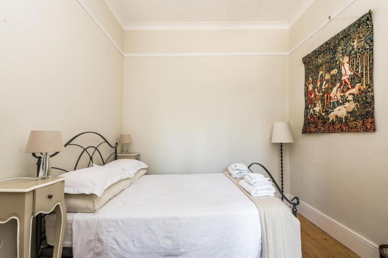 New Luxury 1bd Flat In Heart Of Kensington Olympia Apartamento Londres