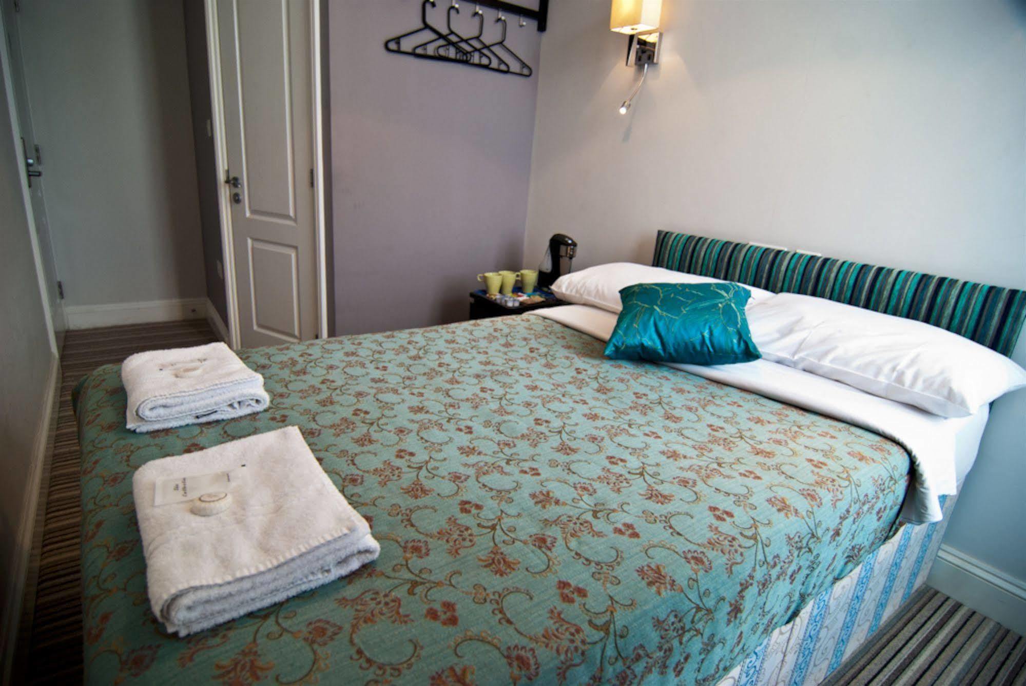 Bed and breakfast Comfotel Blu Londres
