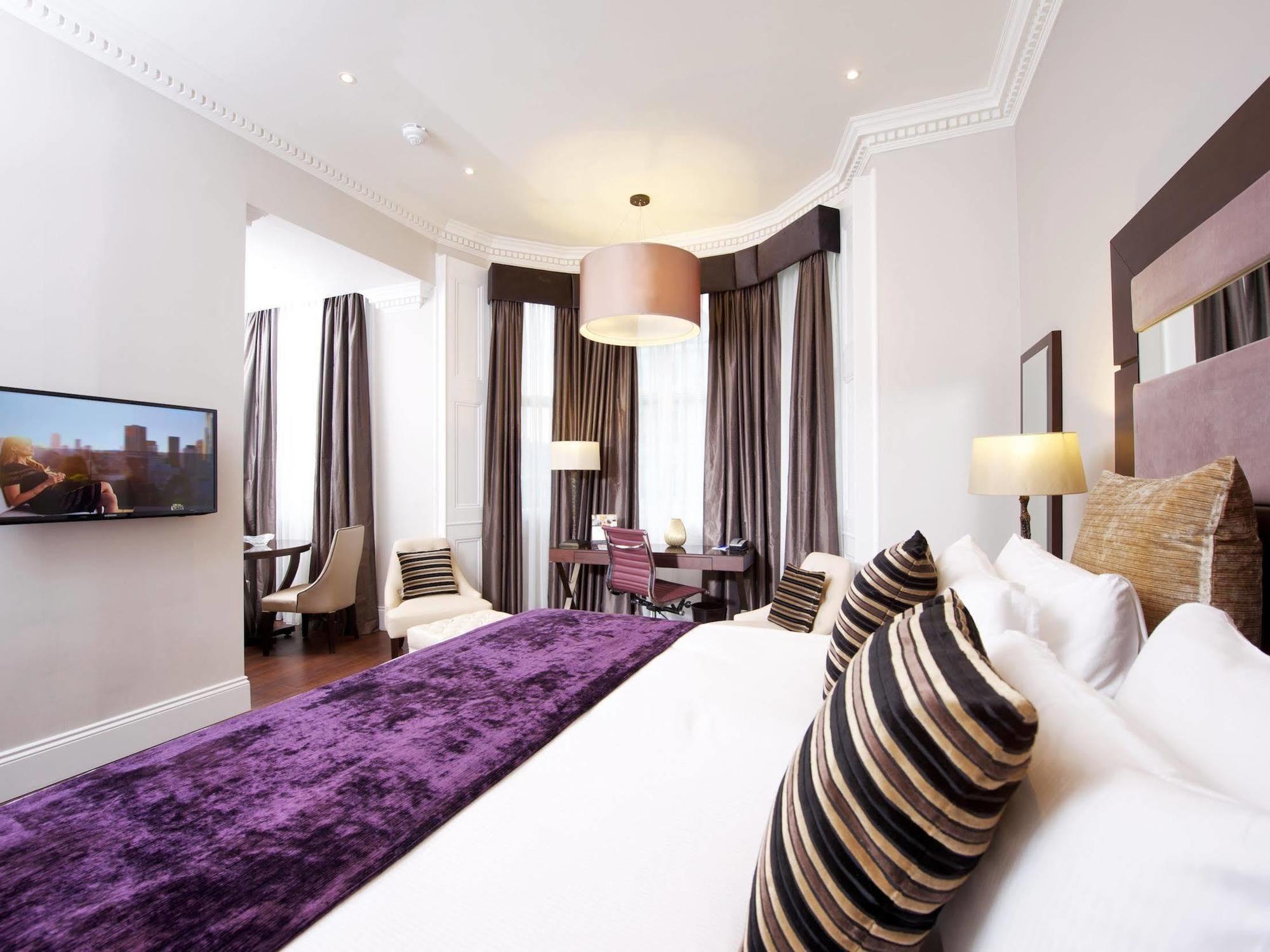 Fraser Queens Gate Apartahotel 4*