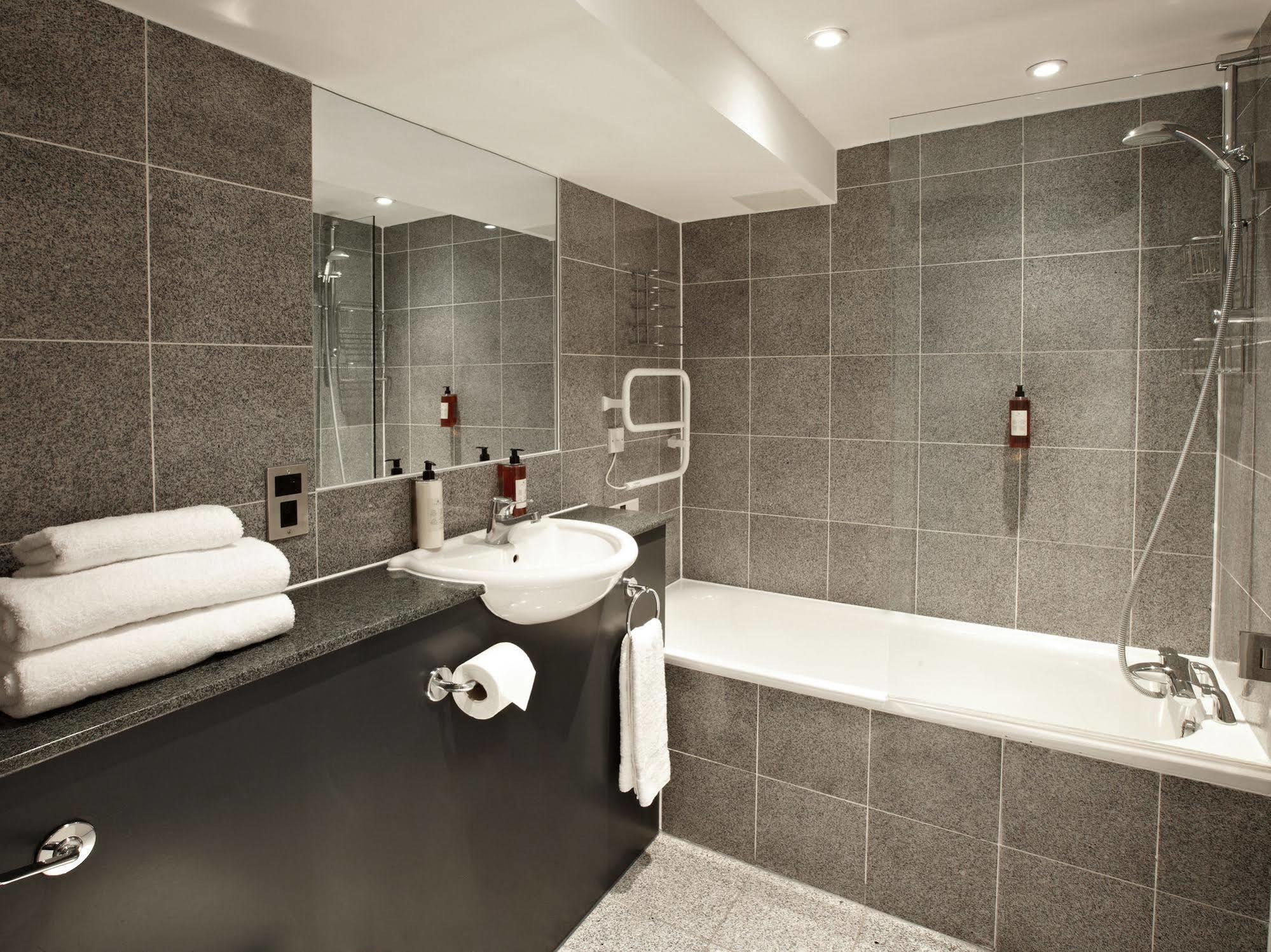 196 Bishopsgate Con Servicio *