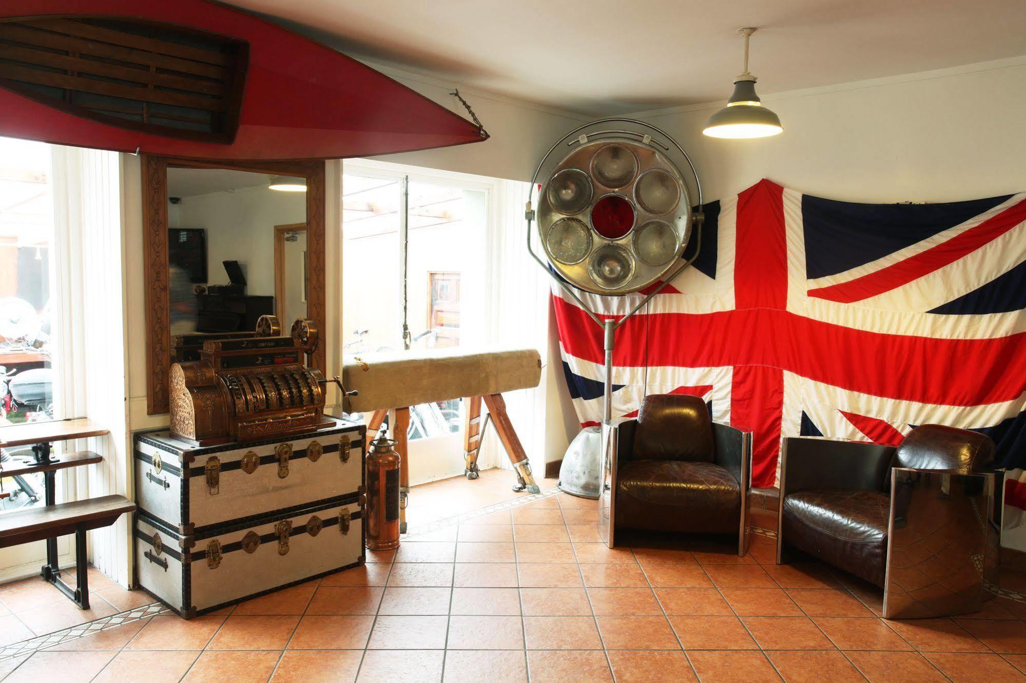 Palmers Hillspring At Willesden Albergue Londres