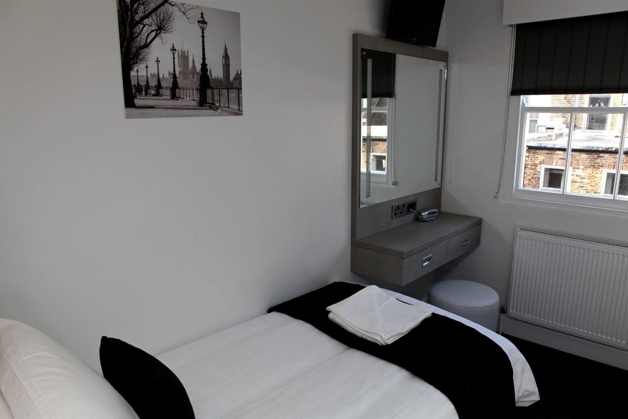 Hotel The Omega 3*