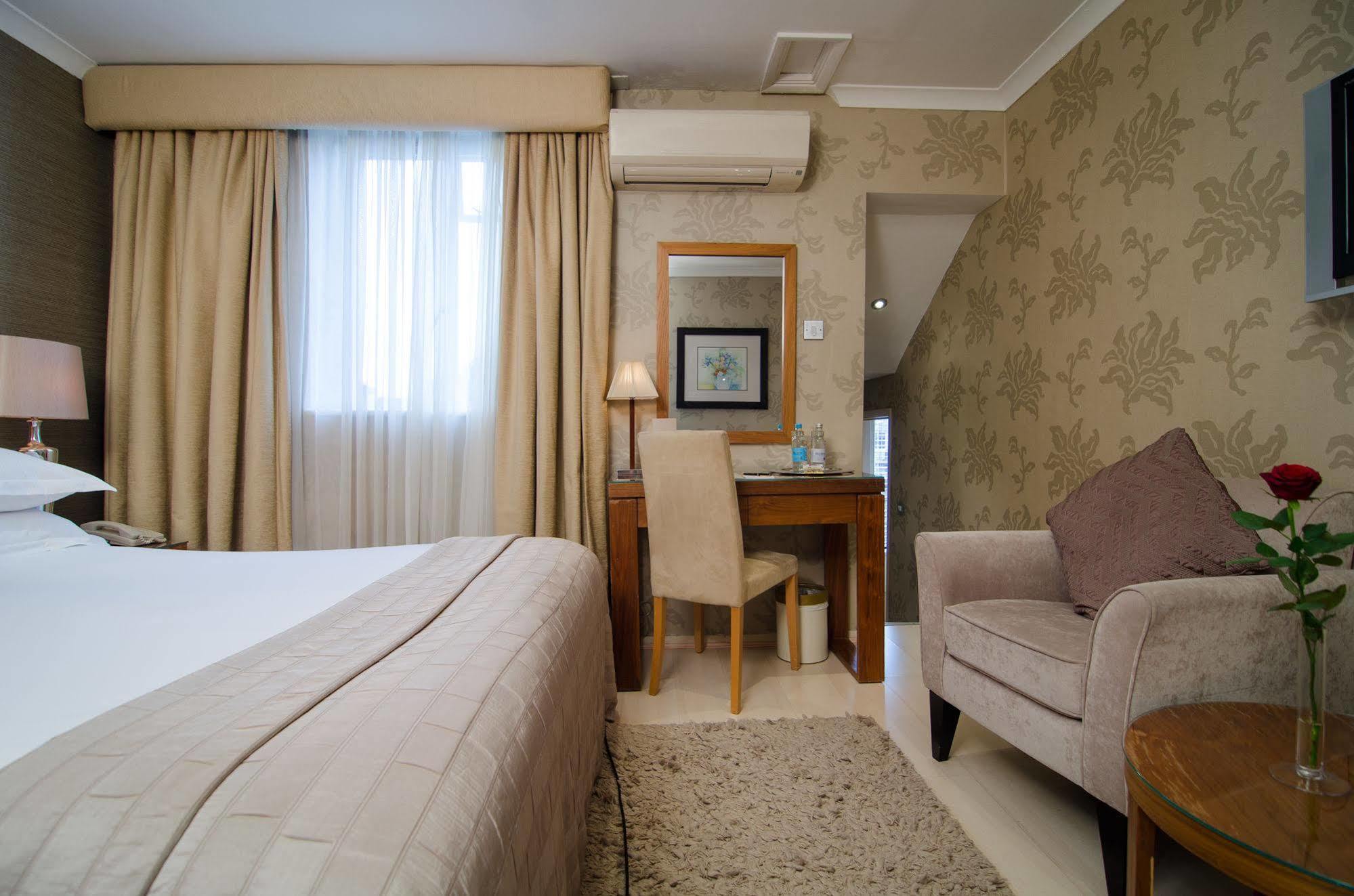 The Beaufort 4* Londres
