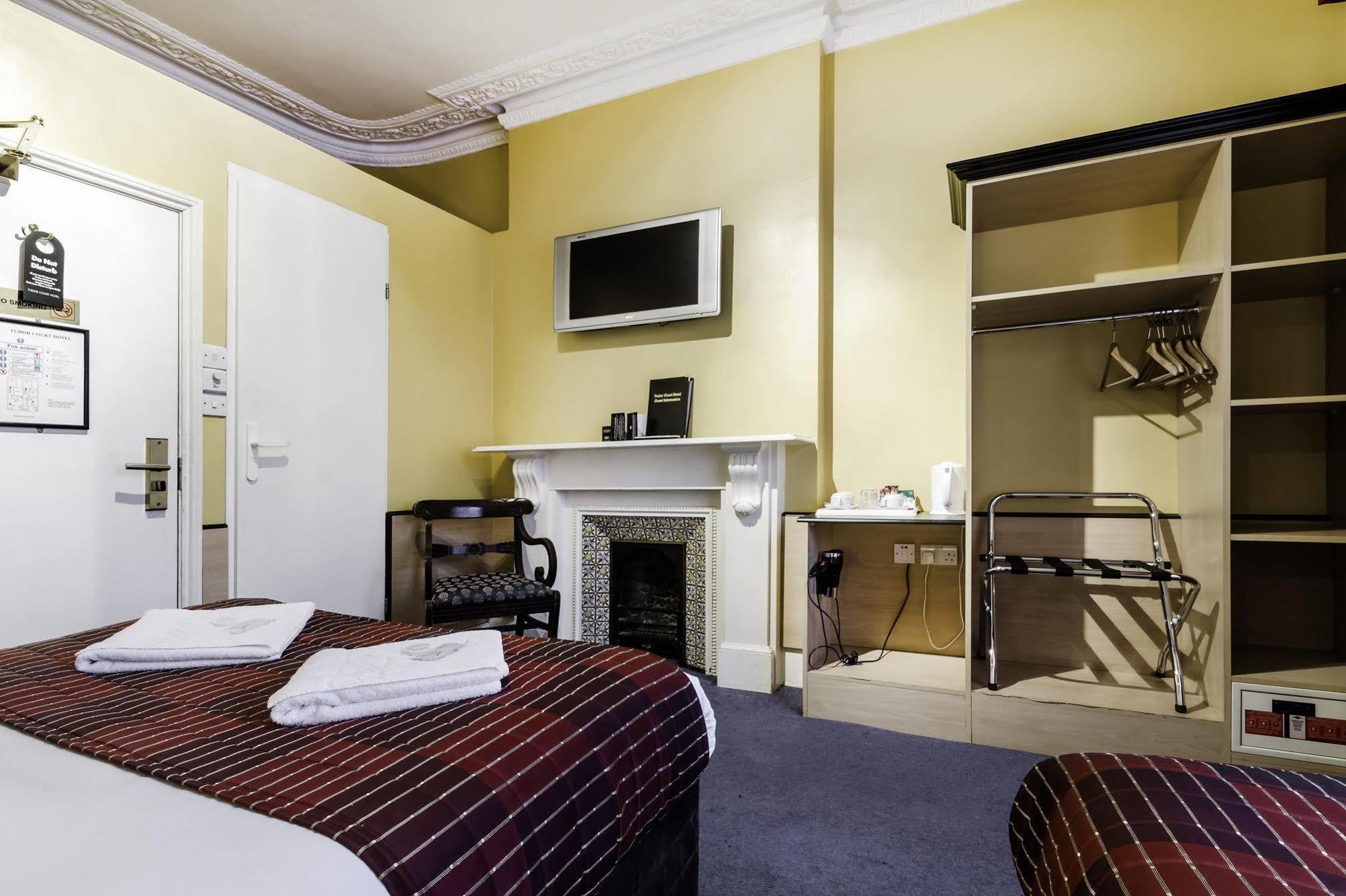 Tudor Court 3* London
