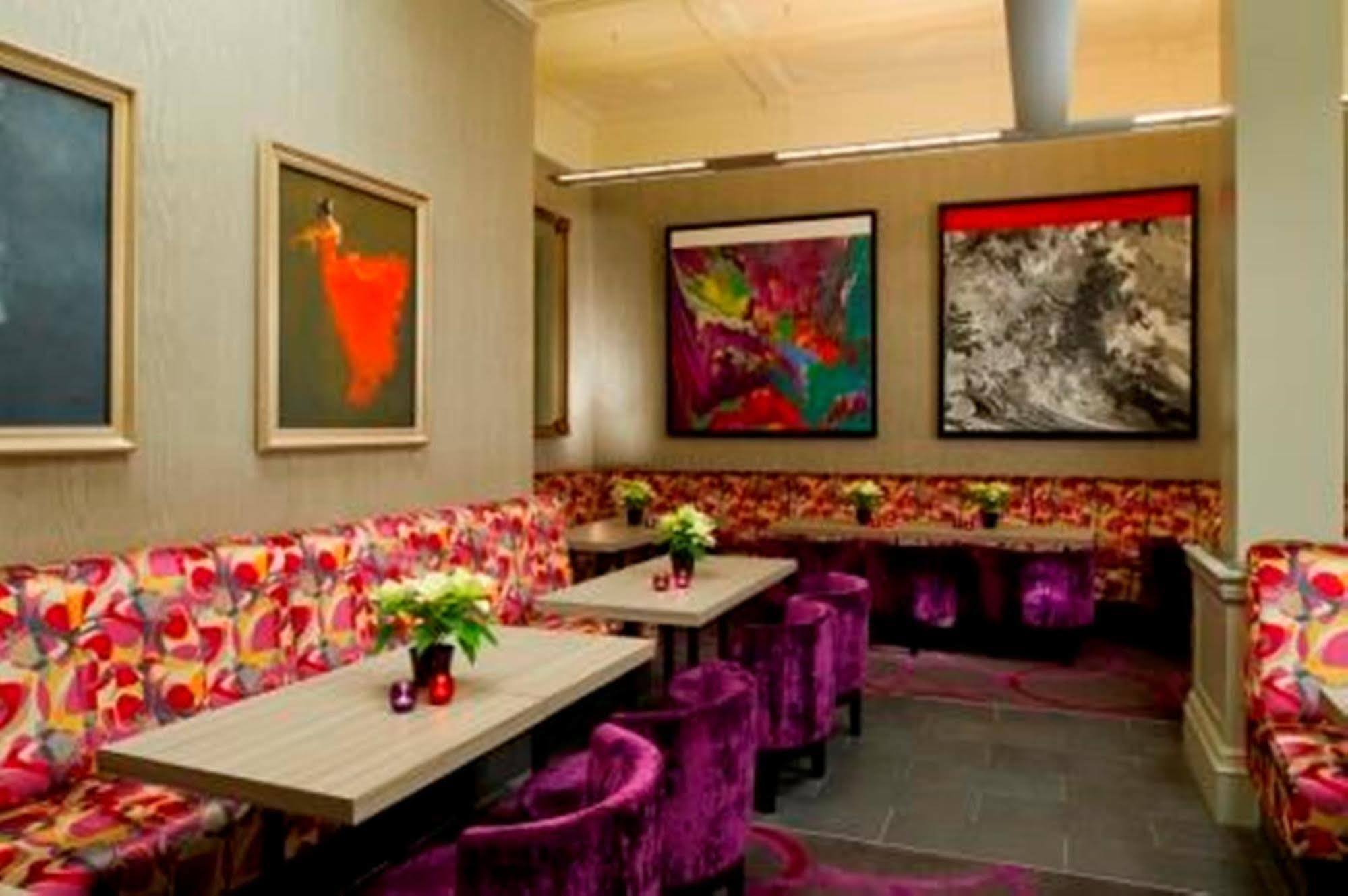 Radisson Blu Hotel, Euston Square - Formerly Grafton Londen