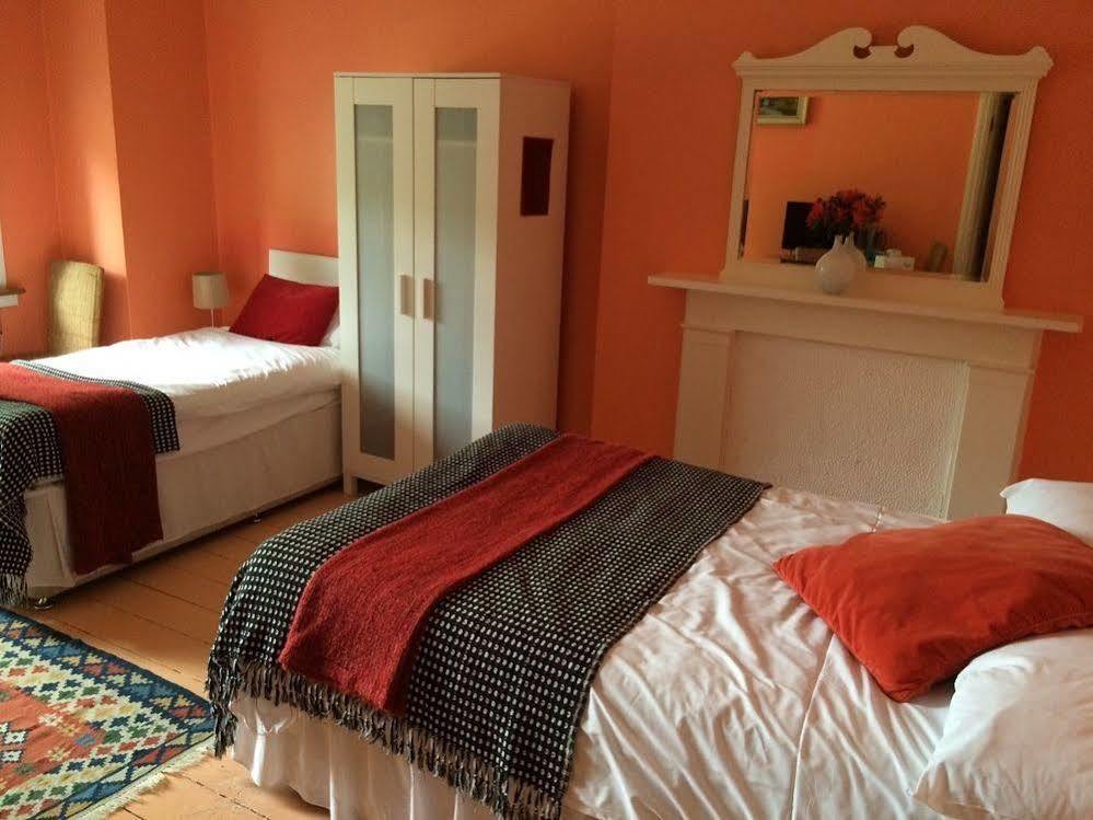 Guest house Caspian