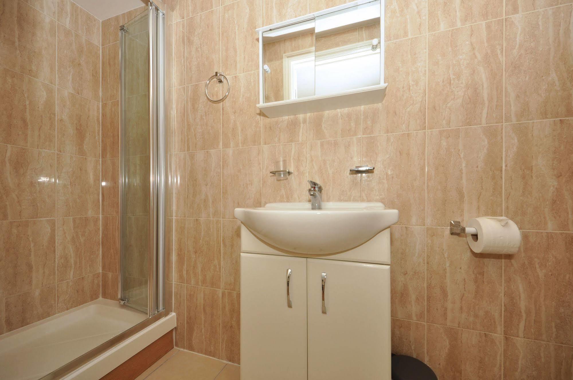 W14 Hotel Londres
