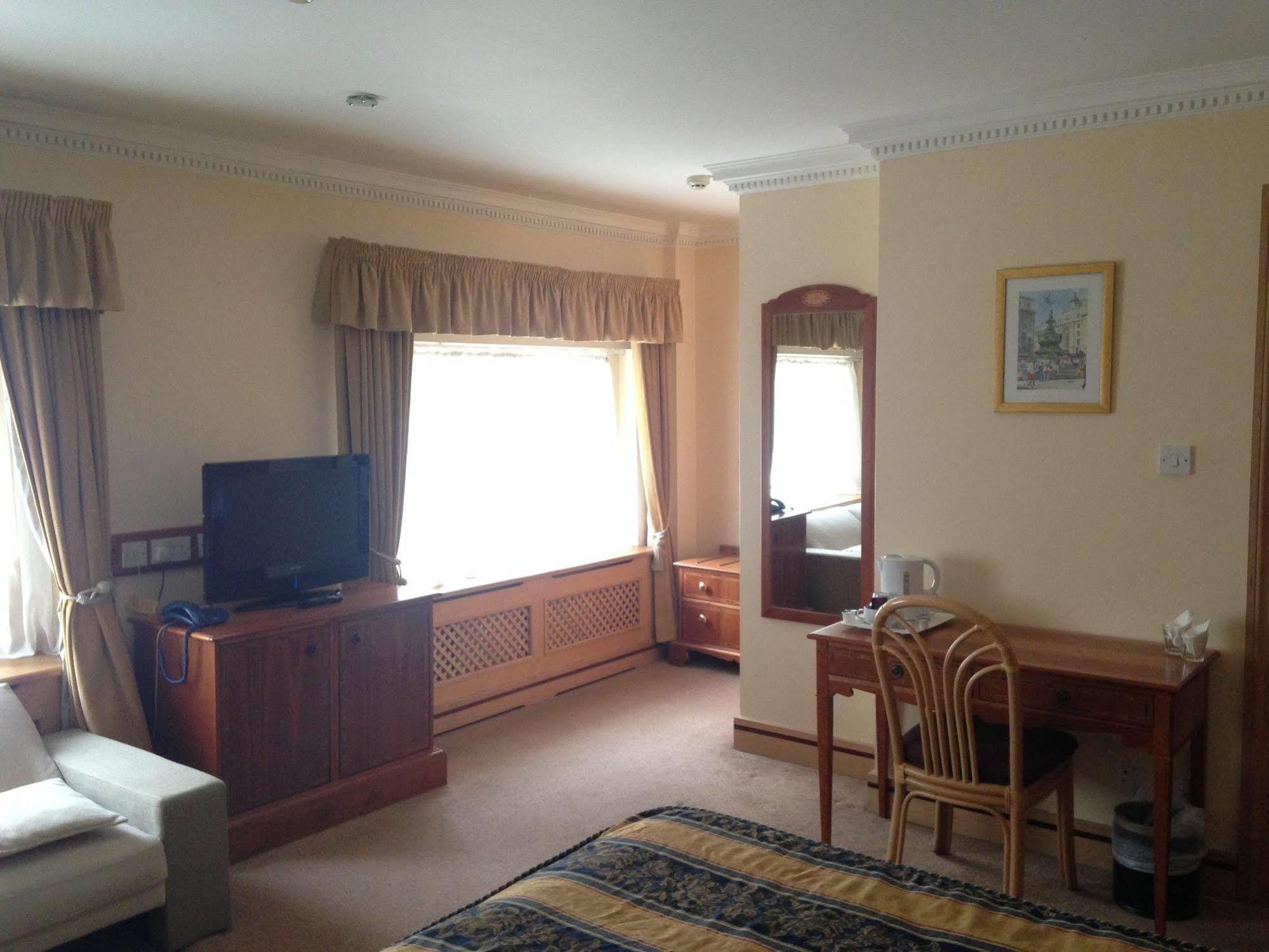 Hotel Troy 3*