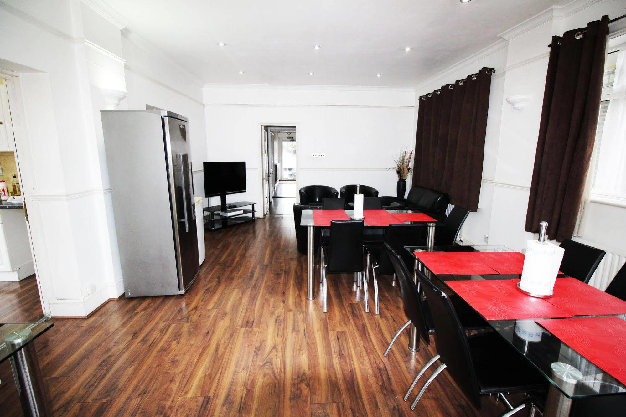 Flexistay Norbury Apartahotel