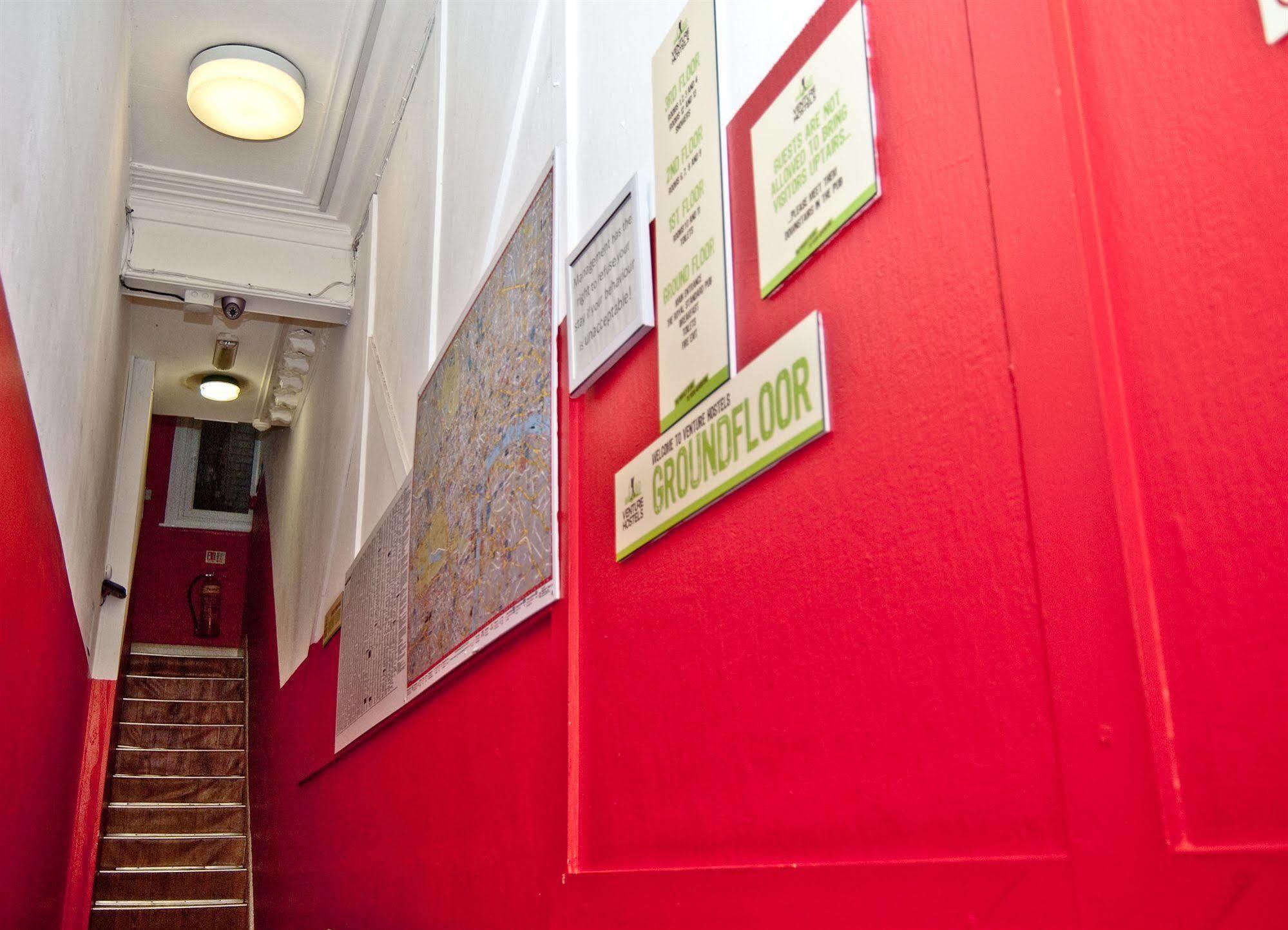 Albergue Book A Bed Londres