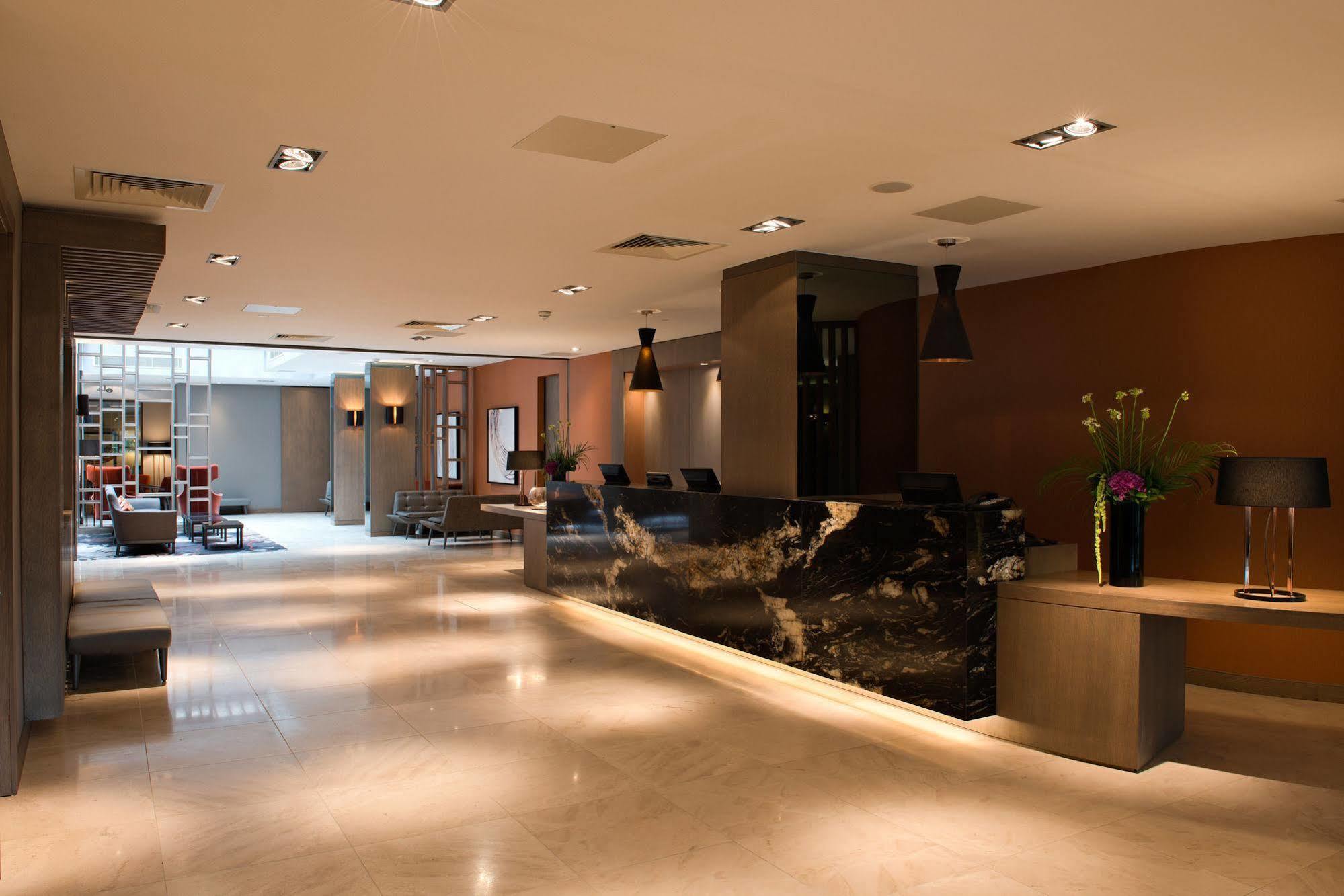 Clayton Chiswick Londen