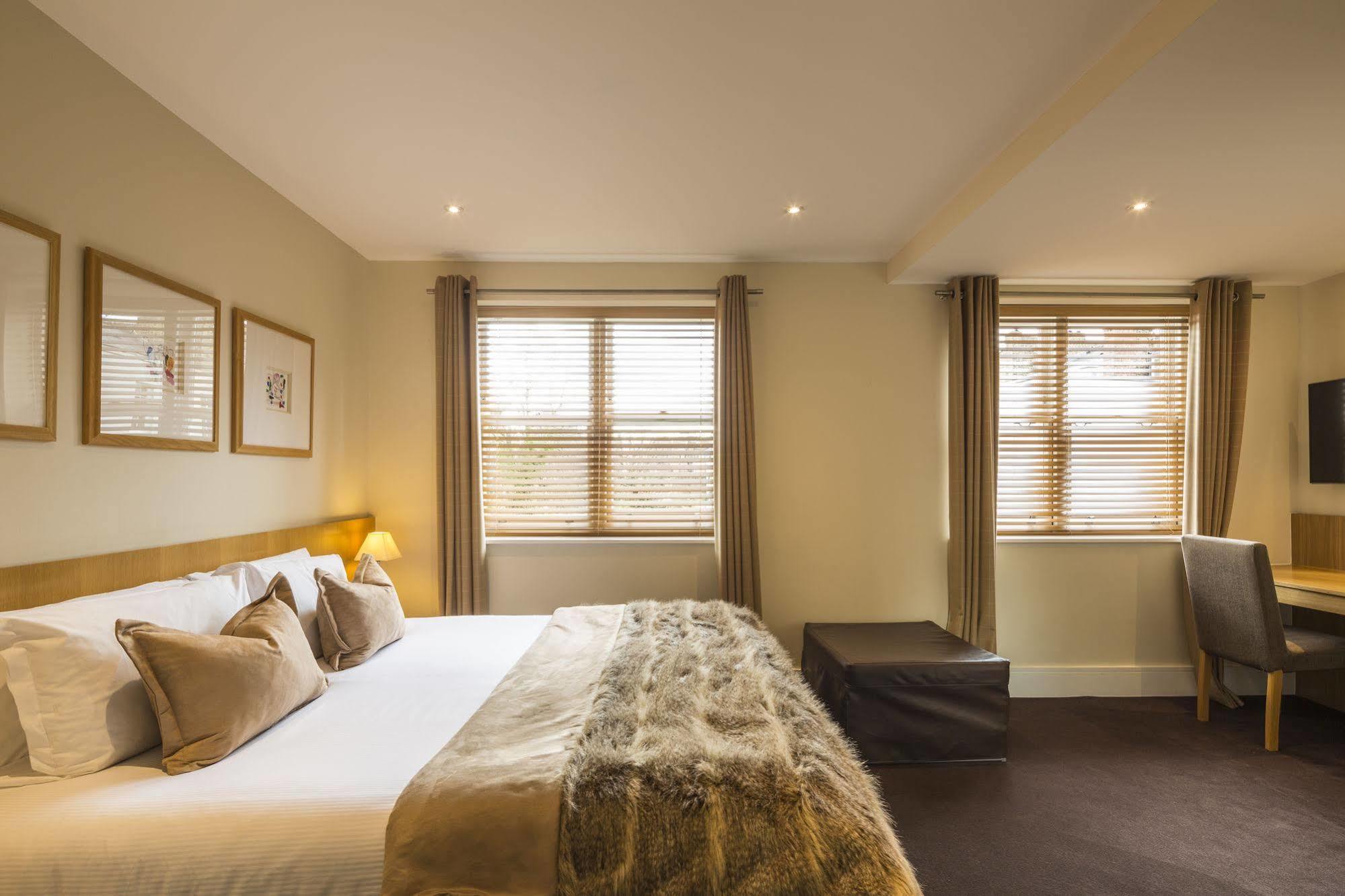 The Resident Kensington Hotel London