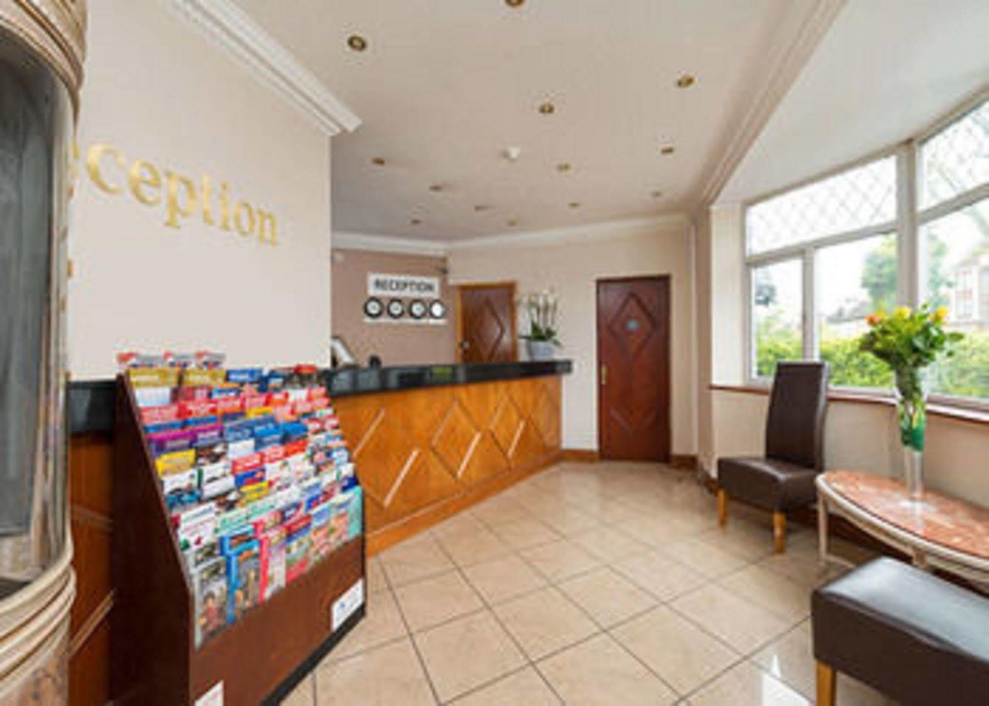 Alojamento de Acomodação e Pequeno-almoço Golders Green 5*