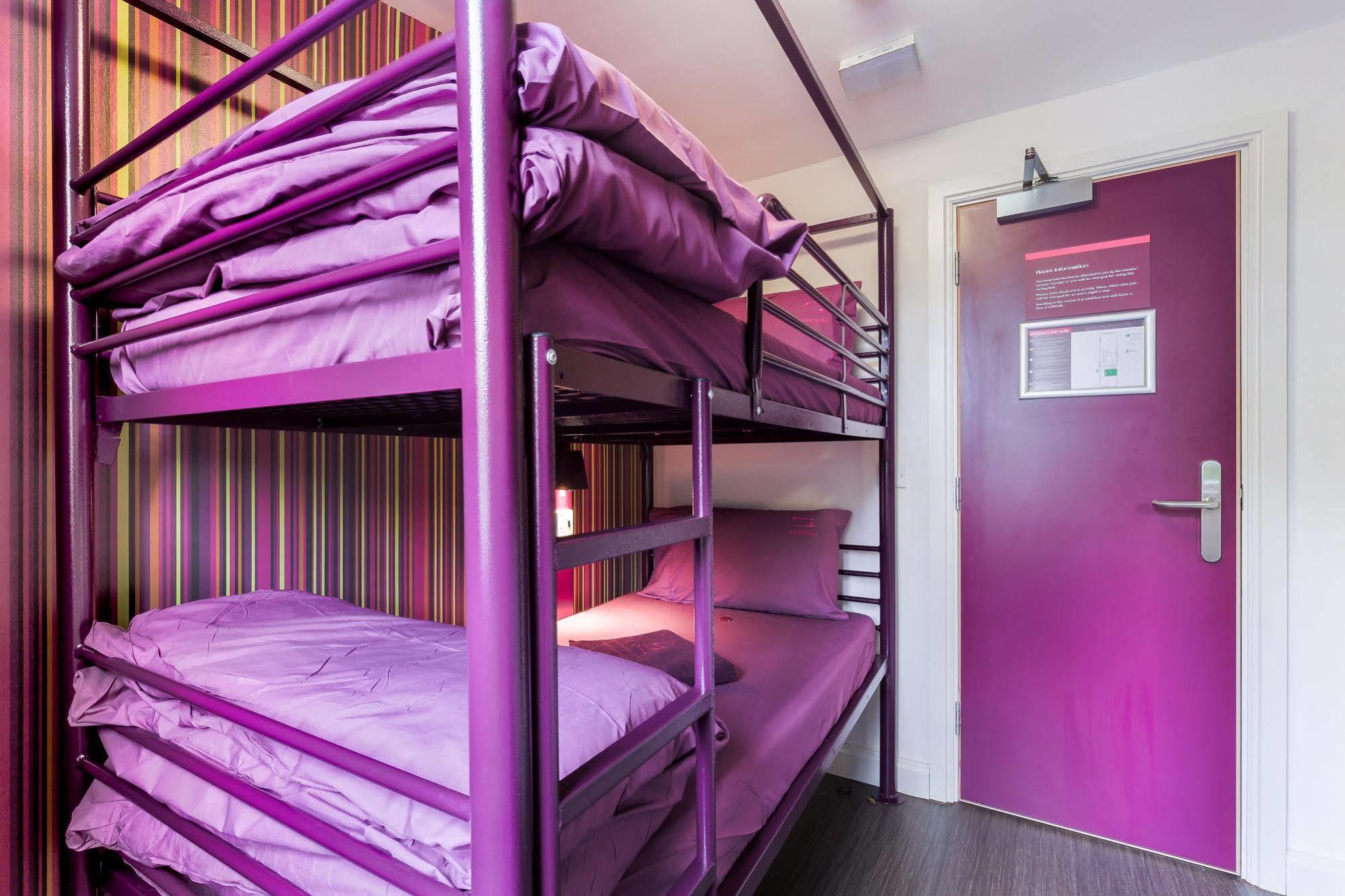 Yha Holland Park Hotel