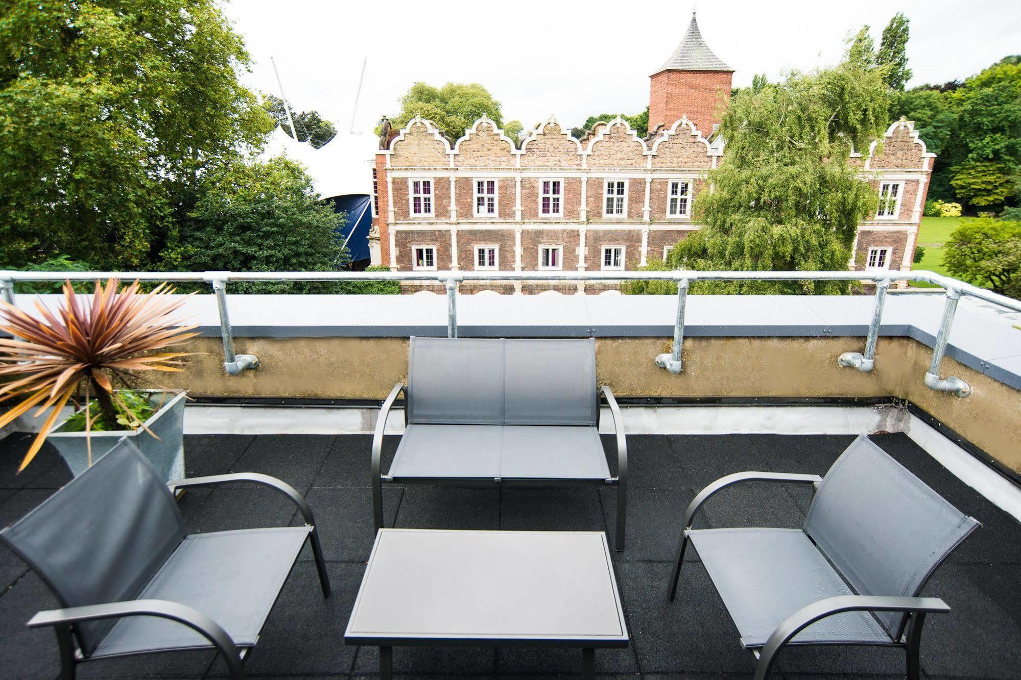 Yha Holland Park Hotel Londres