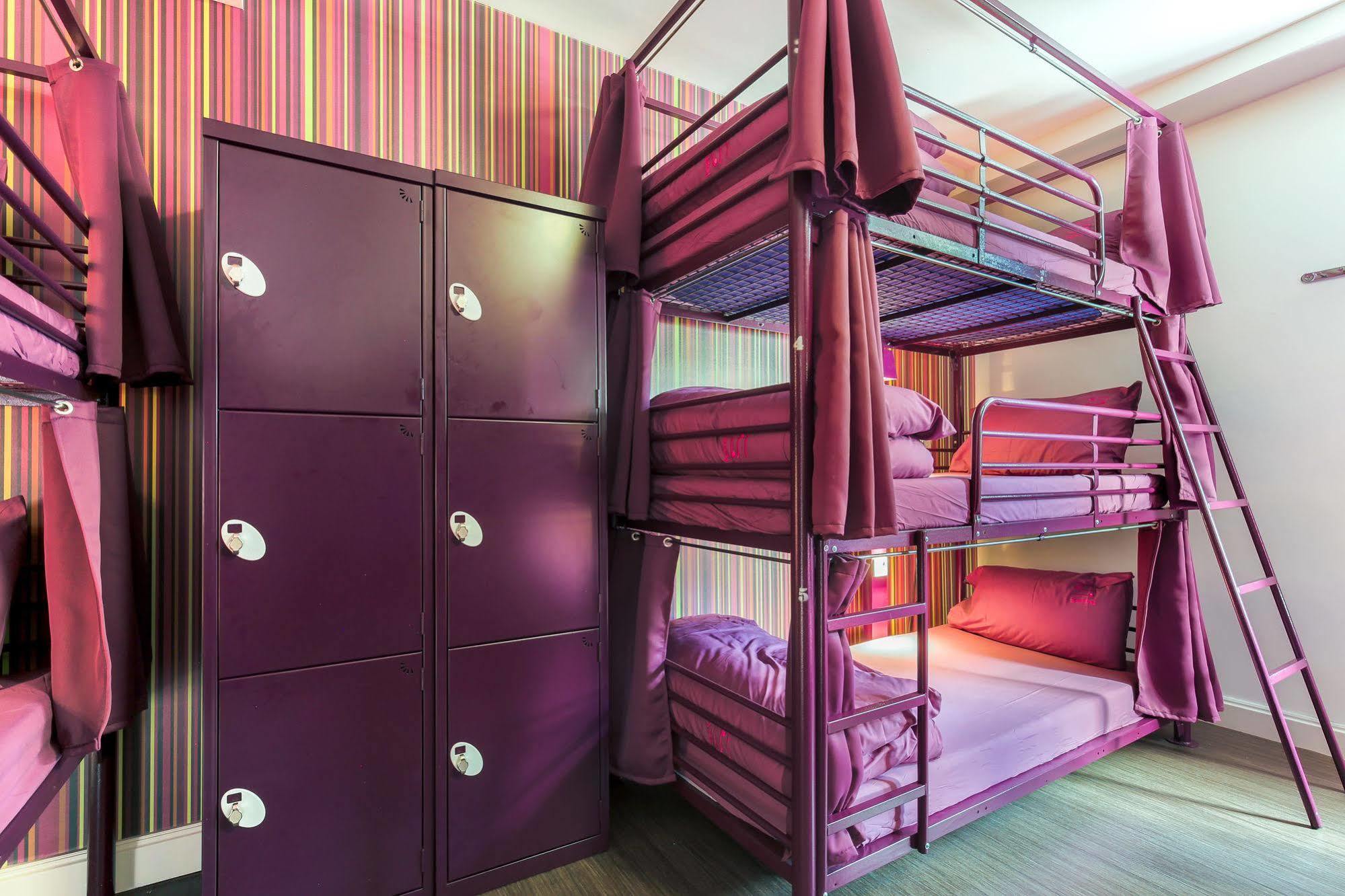 Hotel Yha Holland Park