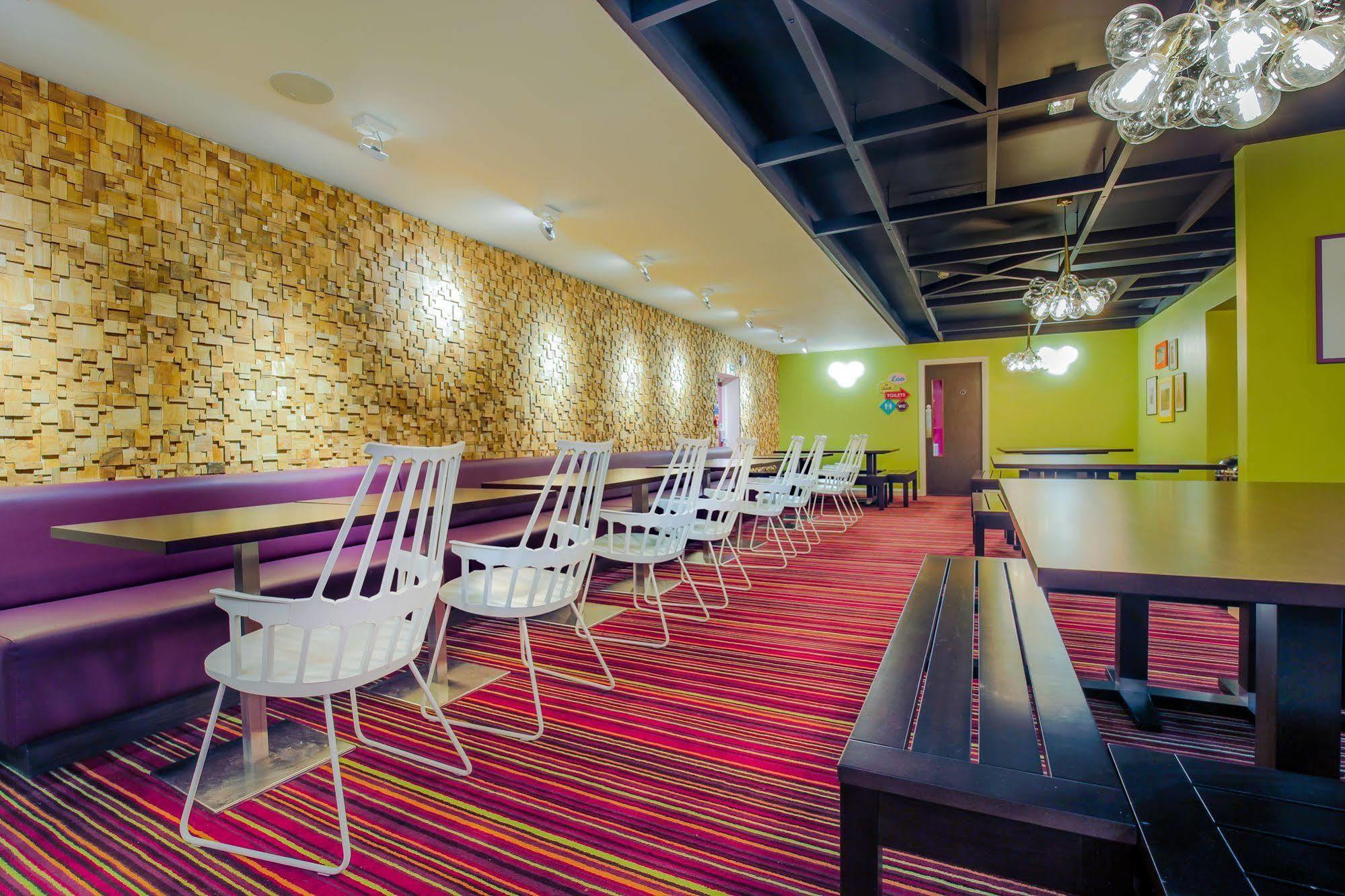 Yha Holland Park 4* Londres