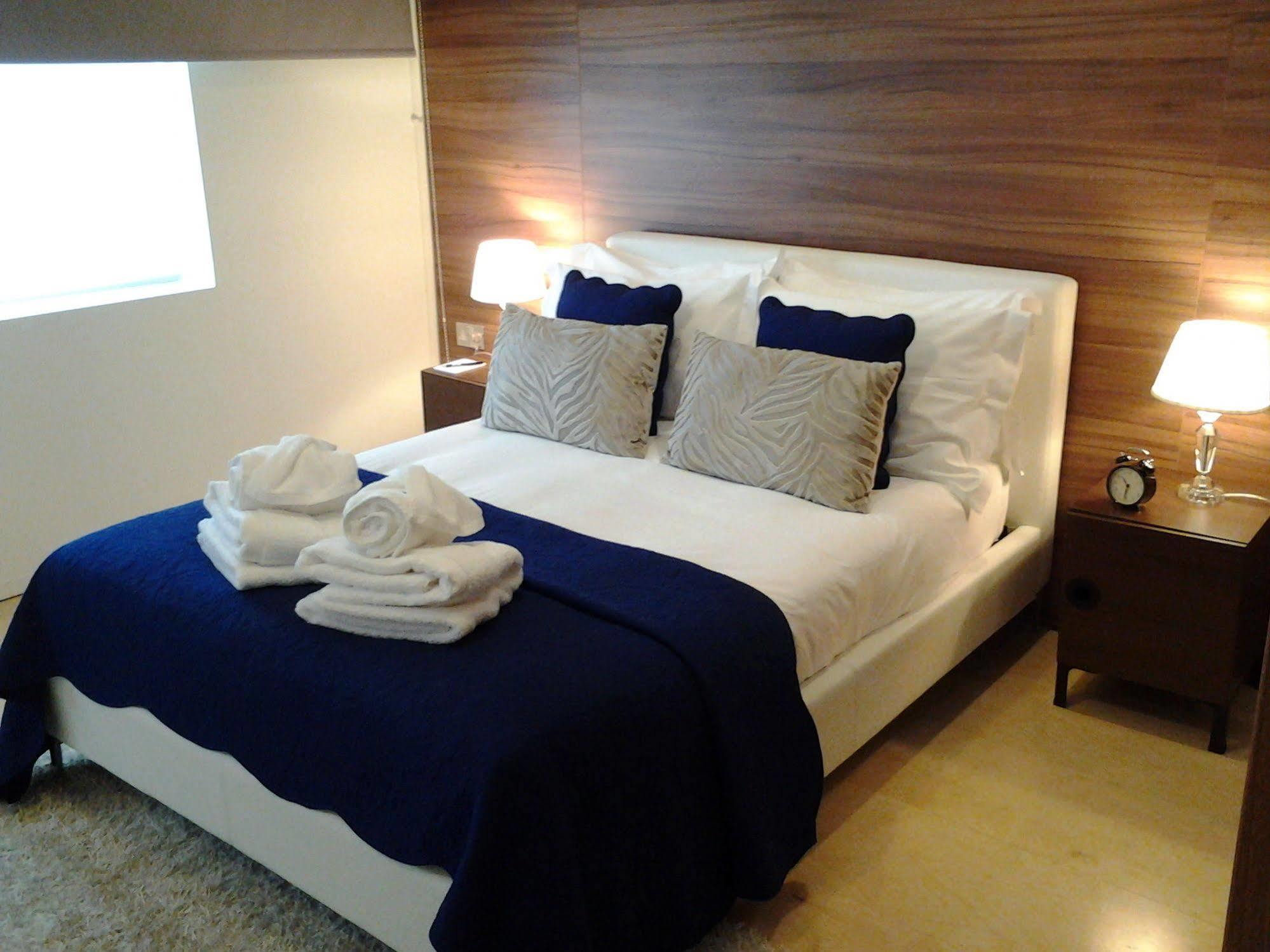 Room Home Stay 4* Londres
