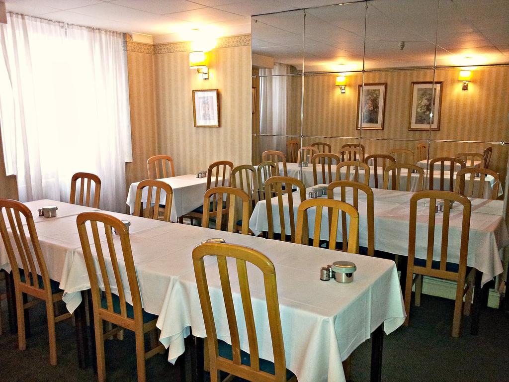 The Georgian Hotel 3*