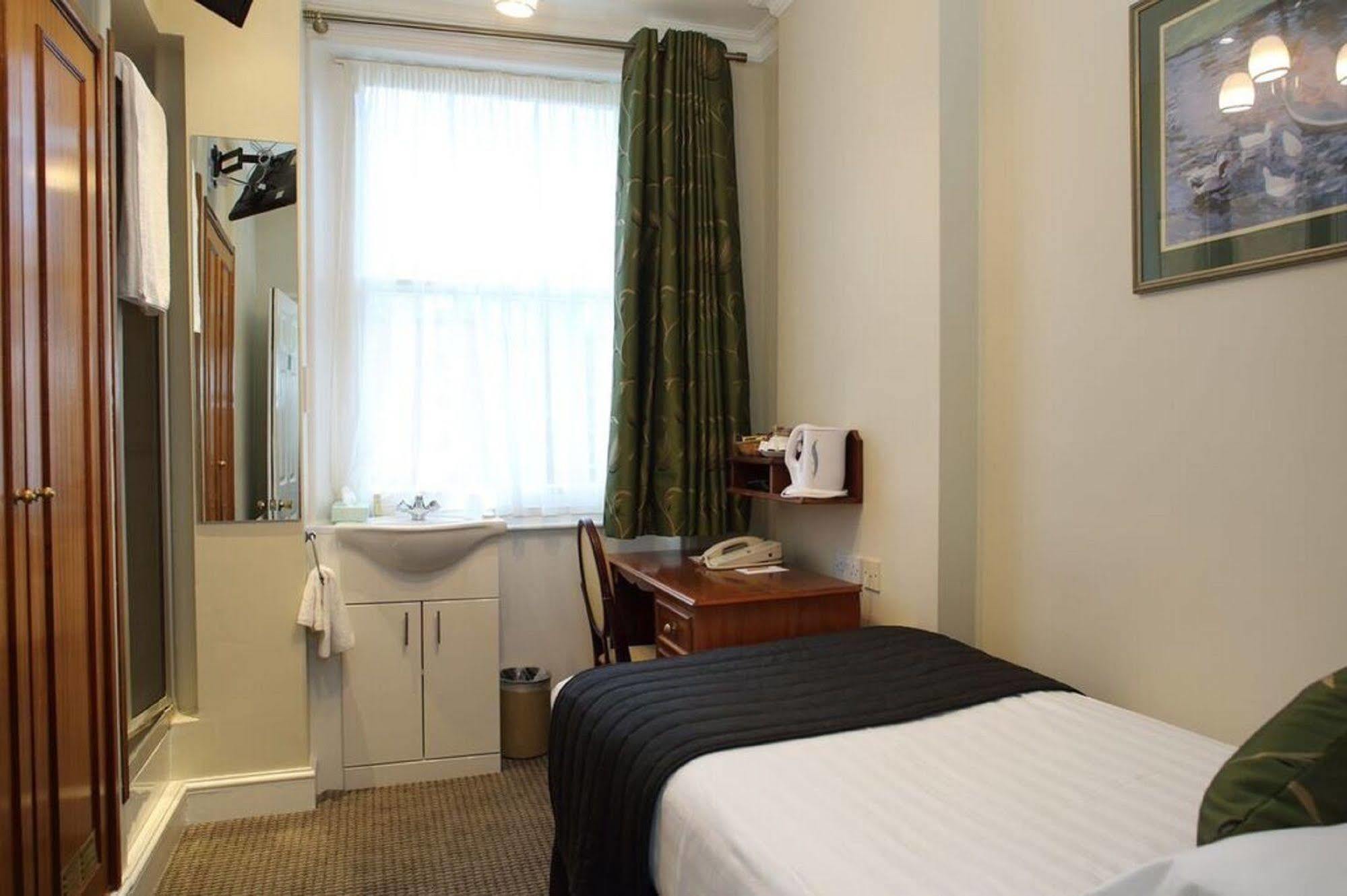 Kensington Gardens Hotel Londres