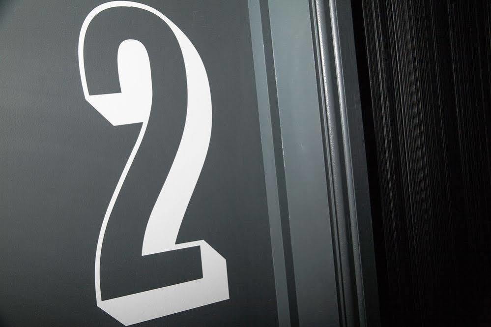 Room2 Hammersmith Hometel 4* Londen