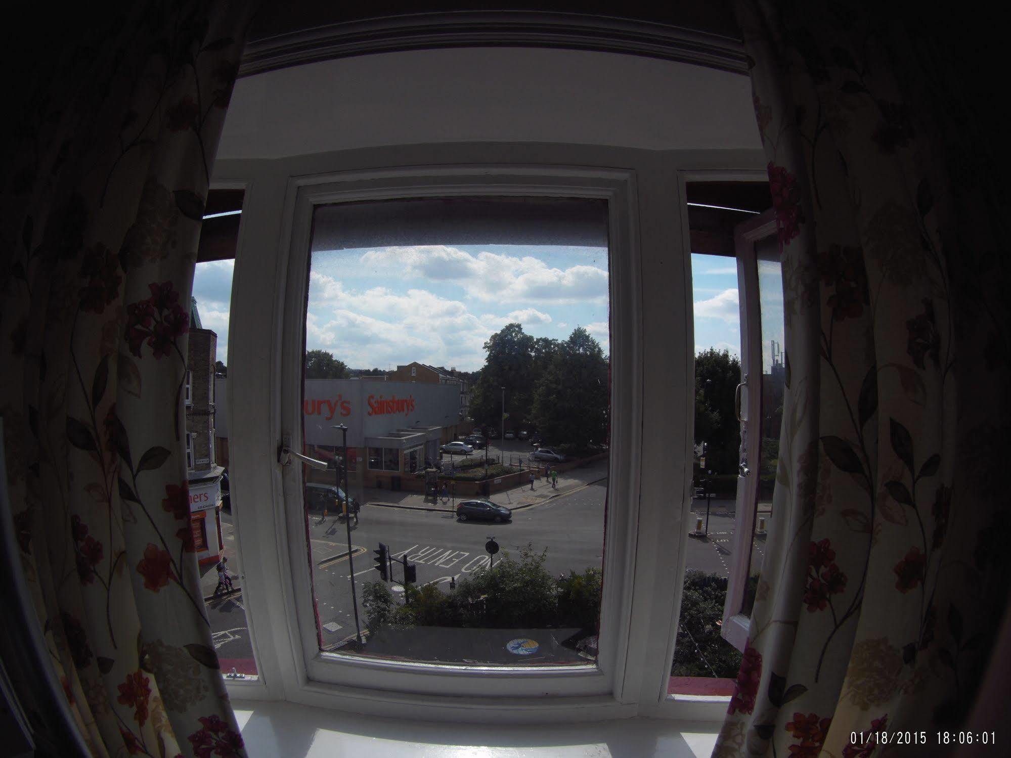 Auberge de jeunesse Hootananny
