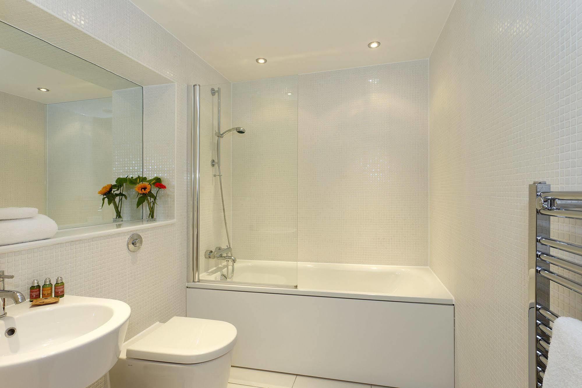 Apartahotel Saco Canary Wharf - Trinity Tower Londres