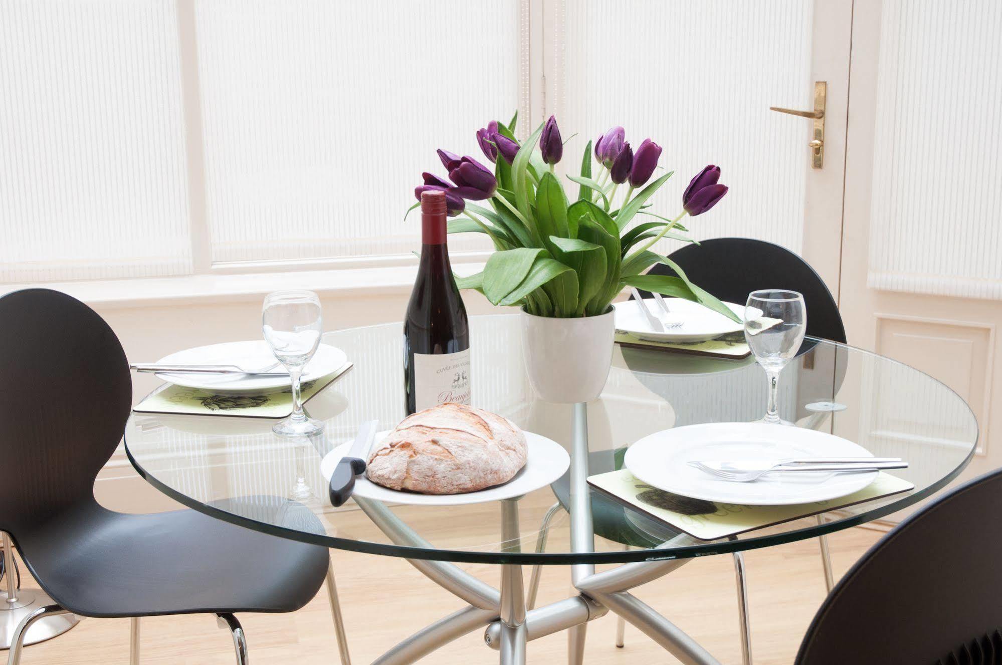 Clarendon House & Gardens Appartement Londres