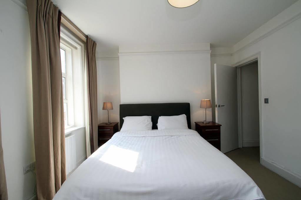 Selfridges Parkside Haven - 2 Bedroom Appartement