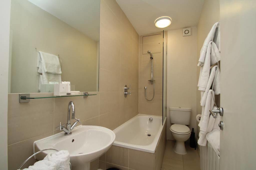 Selfridges Parkside Haven - 2 Bedroom Appartement