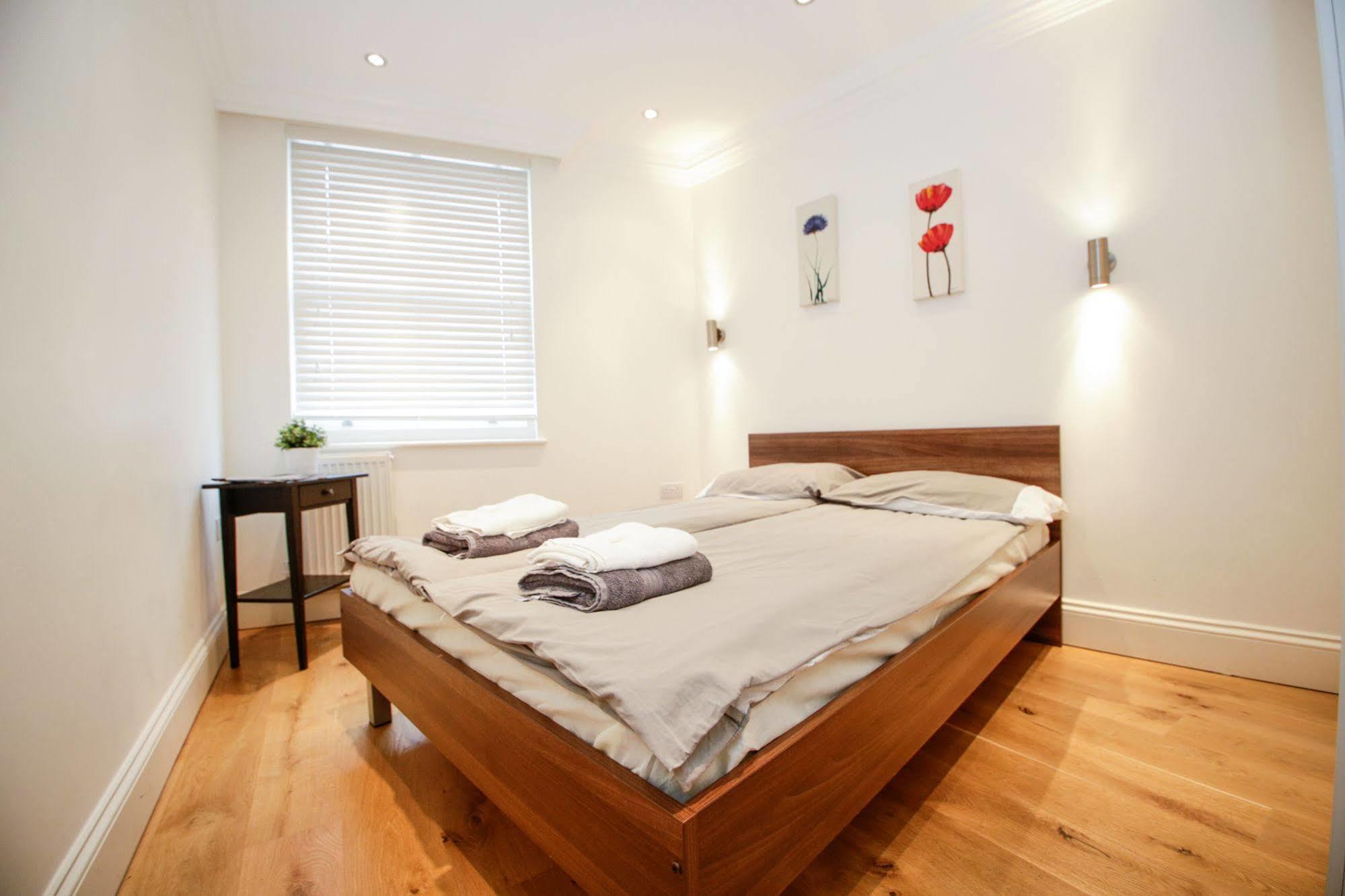 Park Views 4* Londres