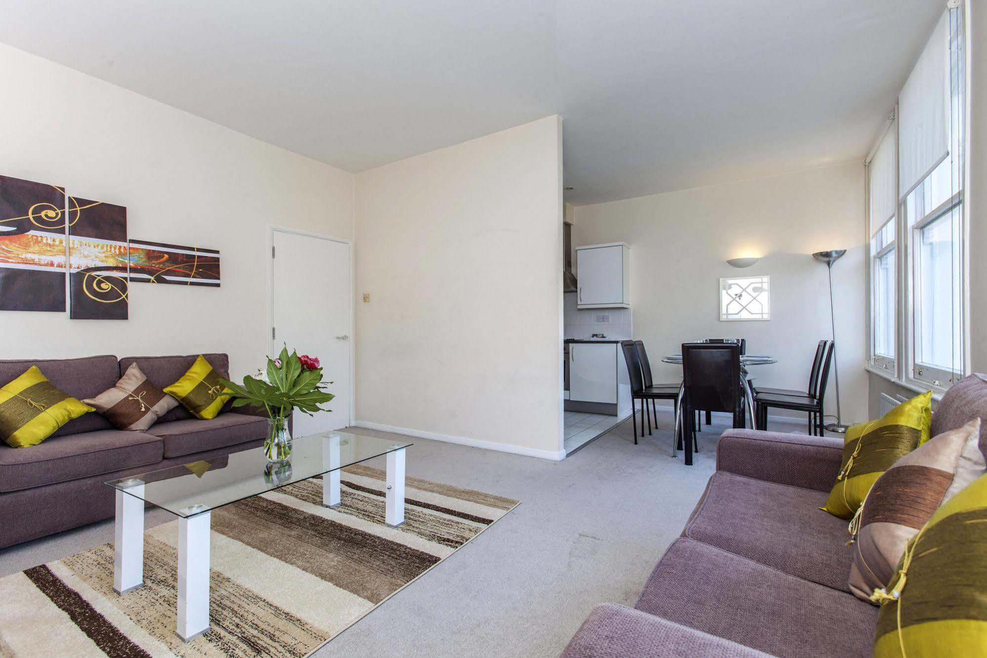 Club Living - Barbican Londres