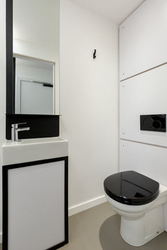 Kip Hotel 2*