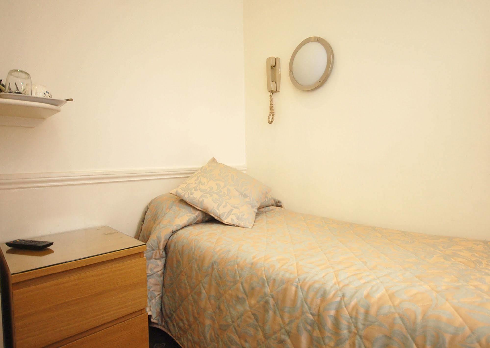 Jesmond 2* Londres