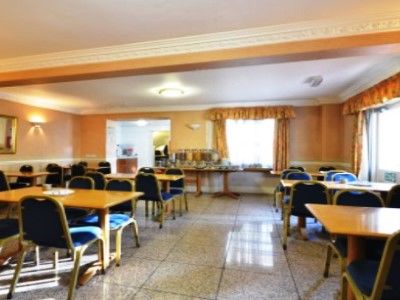 Hotel Seymour 2*