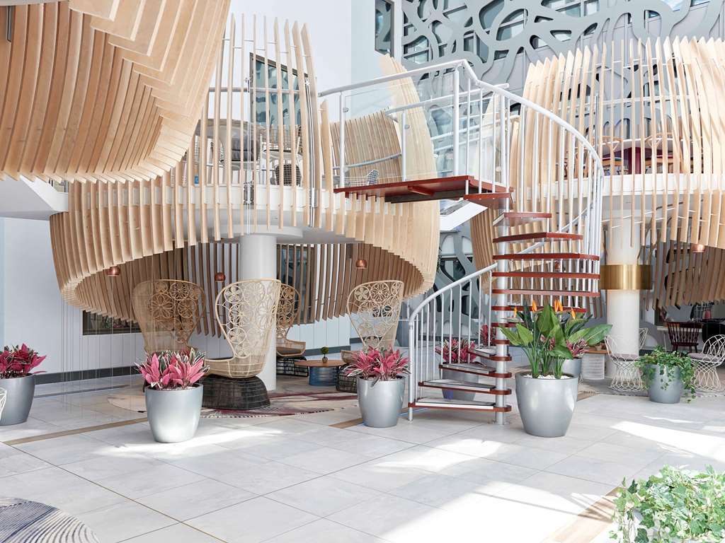 Hotel Novotel Heathrow Airport T1 T2 And T3 Londres